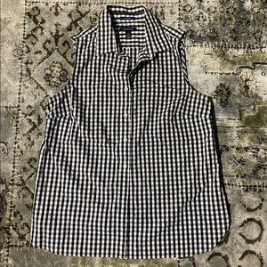 Land’s End Sleeveless shirt